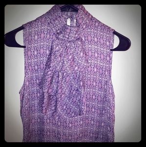 NWT Gorgeous Silk Turtle Neck with Ruffle Sz S